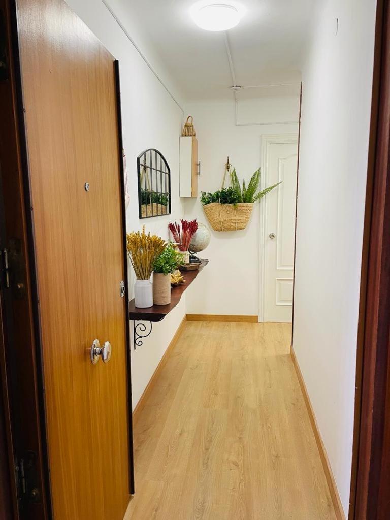 Alojamiento Calma L'Hospitalet de Llobregat Dış mekan fotoğraf